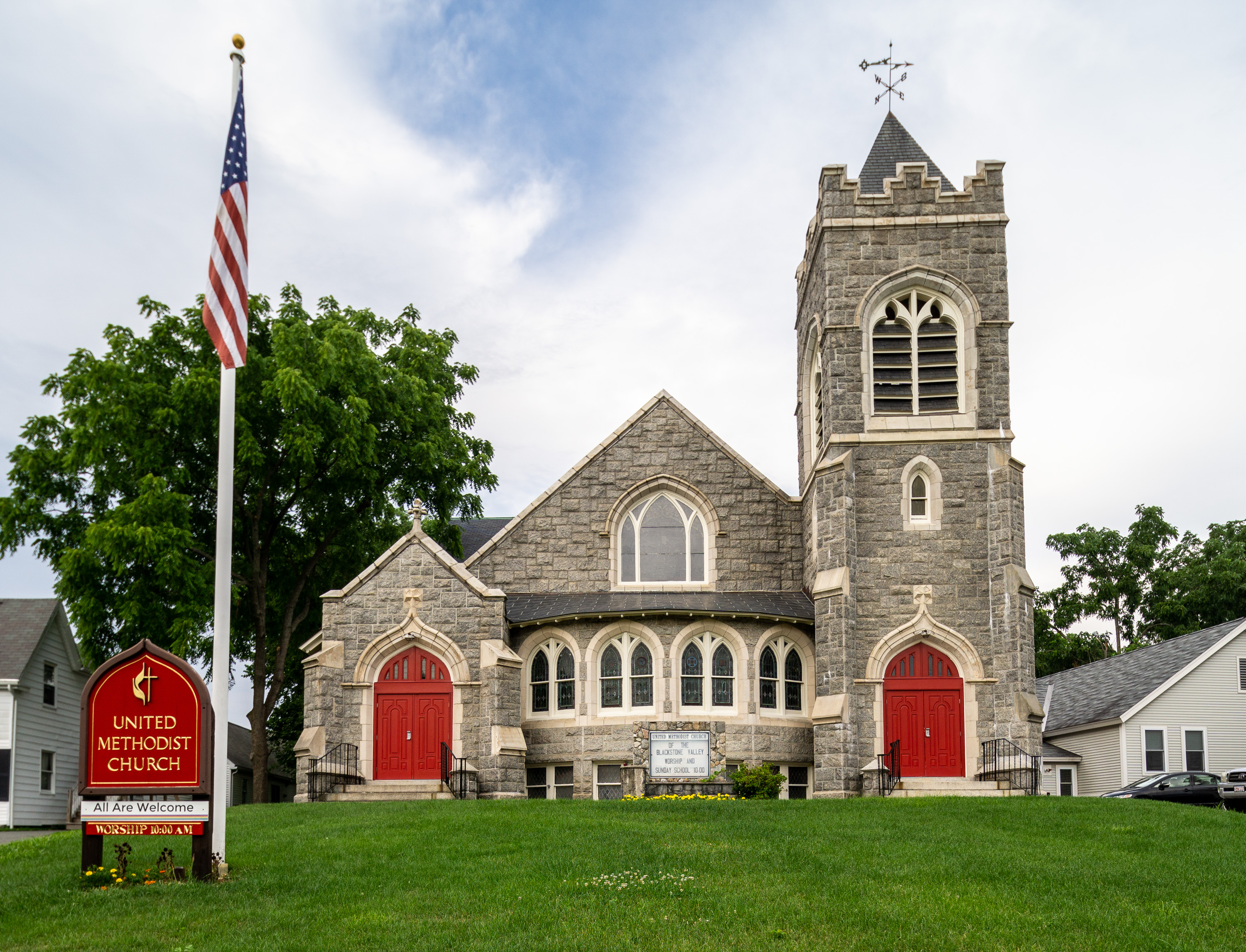 United Methodist Church in Whitinsville, MA. Wikimedia.