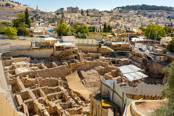 Archeological site with excavation of ancient City of David, Jerusalem (Shutterstock)
