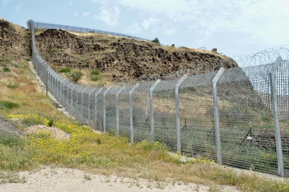 Border between Israel and Jordan (Shutterstock) Border between Israel and Jordan (Shutterstock)