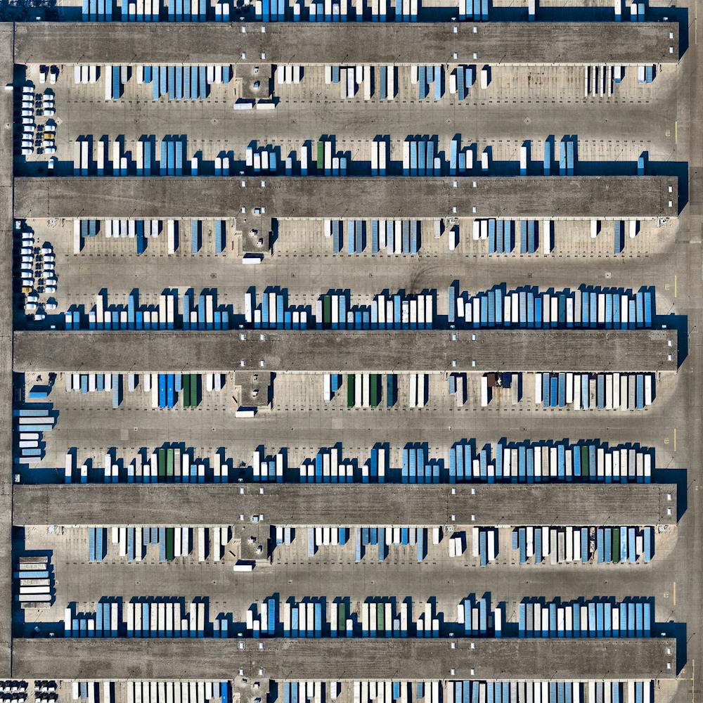 Chicago Tractor-Trailer Hub