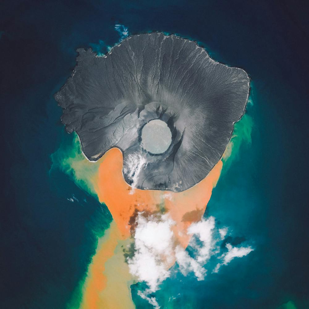 Anak Krakatoa Eruption (Juxtapose)