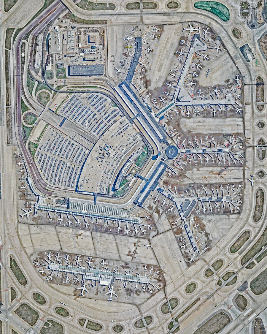 Chicago O'Hare International Airport (ORD)