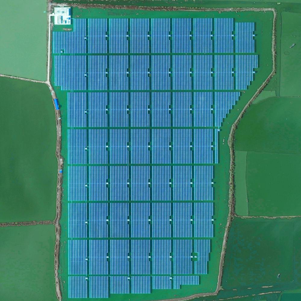Chinese Floating Solar Farm
