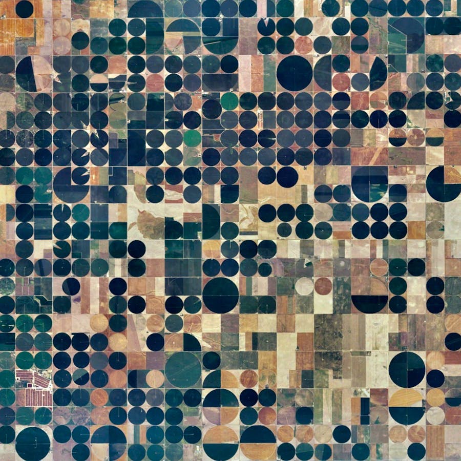Pivot Irrigation Fields
