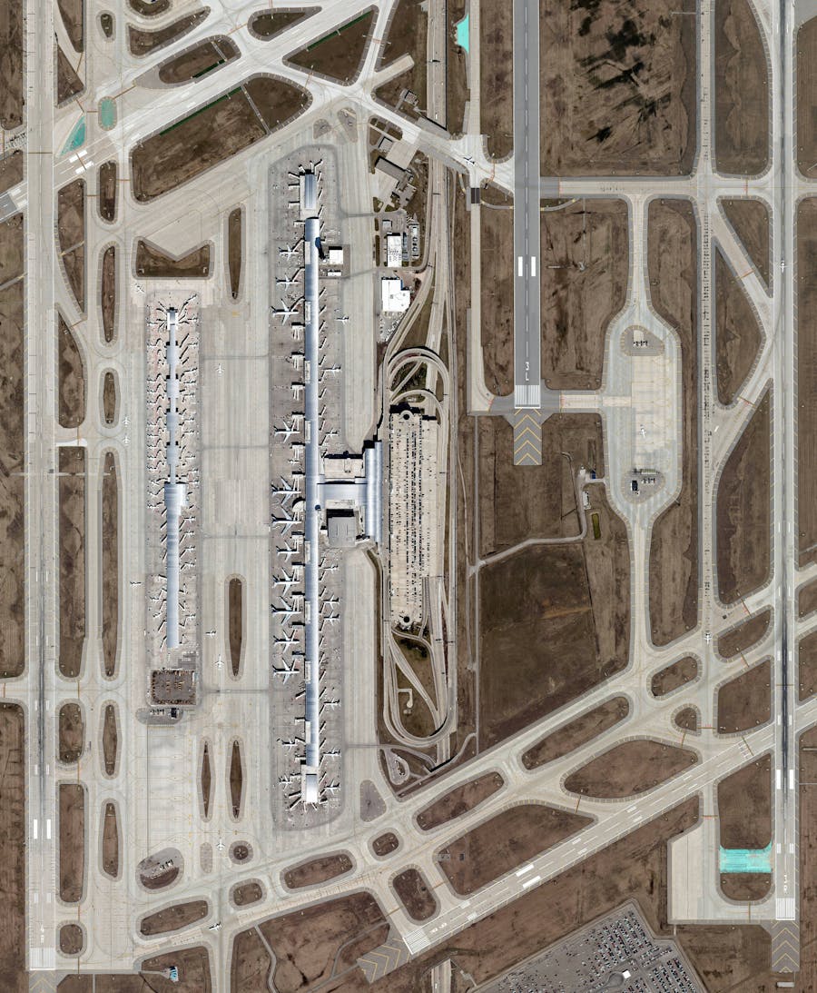 Detroit Metropolitan Airport (DTW)