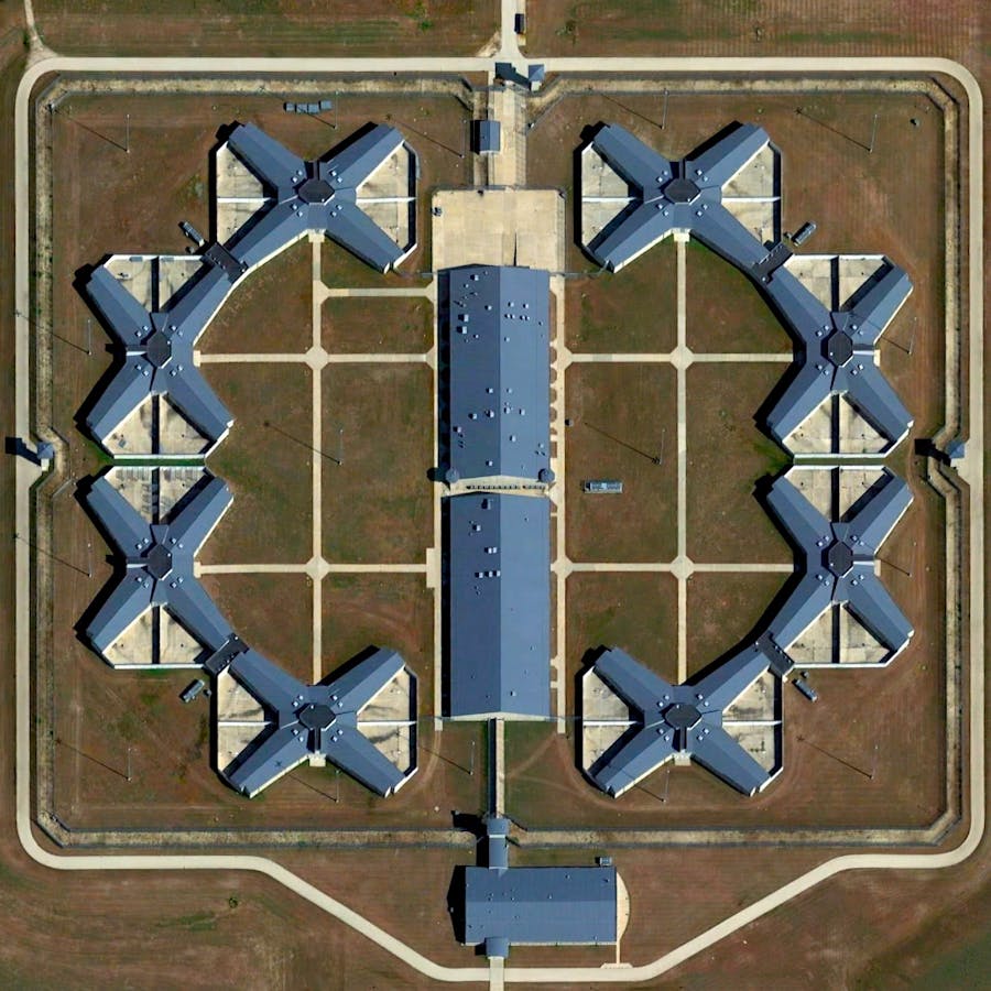 Thomson Correctional Center