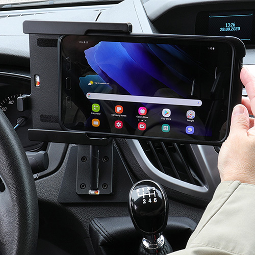 ProClip im Fahrzeug Brodit ProClip fahrzeugspezifische Montage am Armaturenbrett ohne Bohren