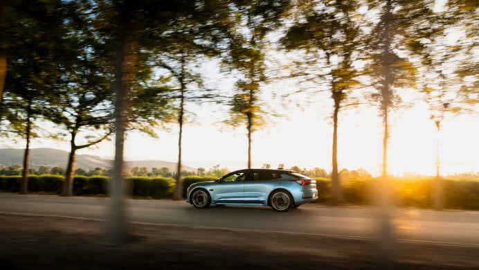 Low total cost of ownership (TCO) - With fleet solutions from Zeekr, you’ll enjoy competitive lease rates and lower maintenance costs alongside all the current [Swedish/Dutch] government incentives for switching to electric vehicles. You’ll also benefit from significant savings on fuel and maintenance compared to traditional gasoline or diesel fleets.