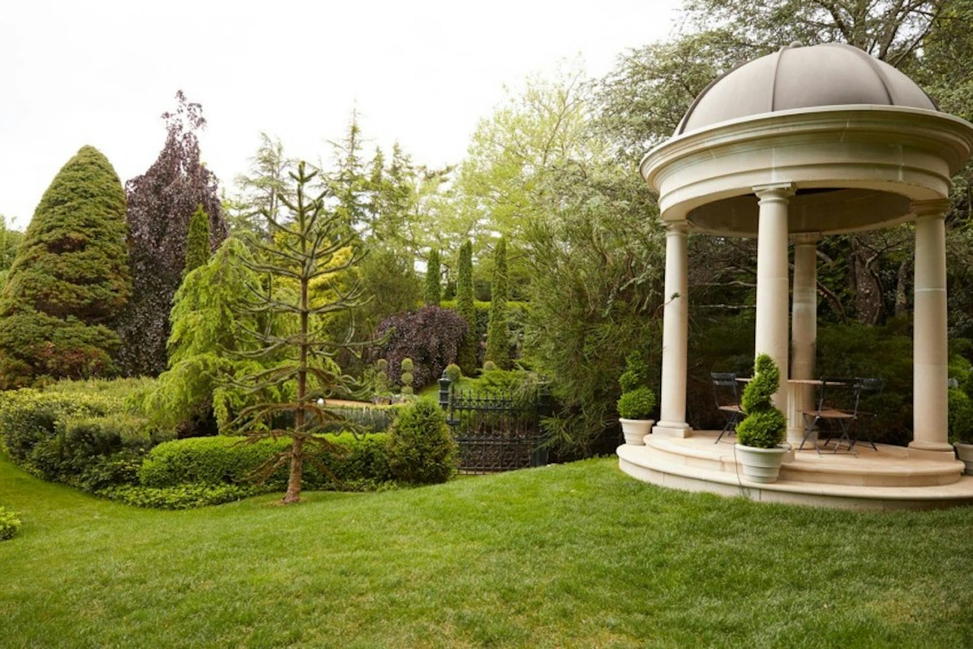 Ingrao Inc, east hampton garden of designers Tony Ingrao and Randy Kemper