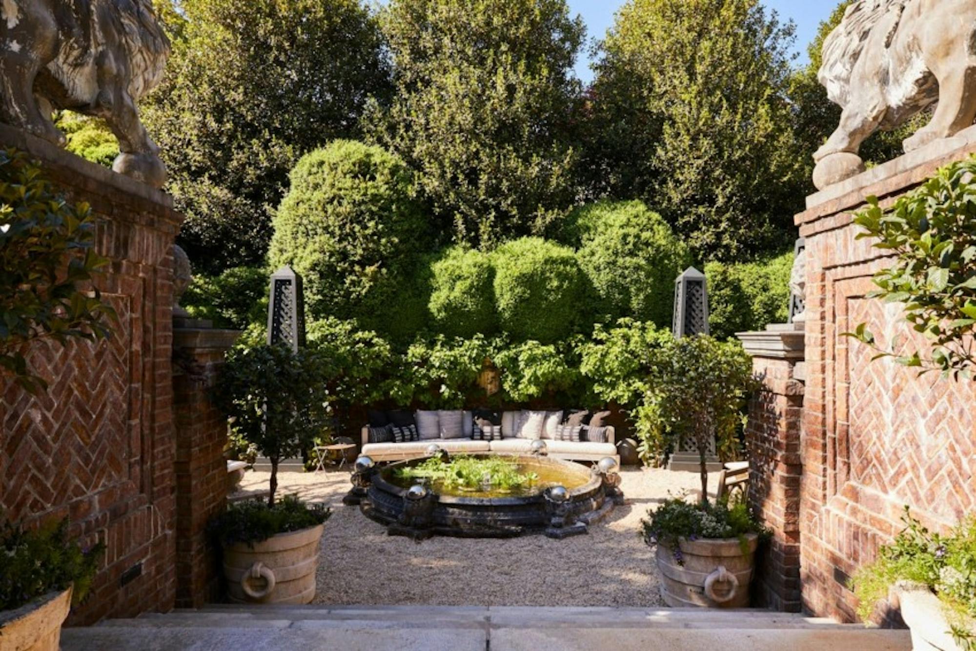 Ingrao Inc, east hampton garden of designers Tony Ingrao and Randy Kemper