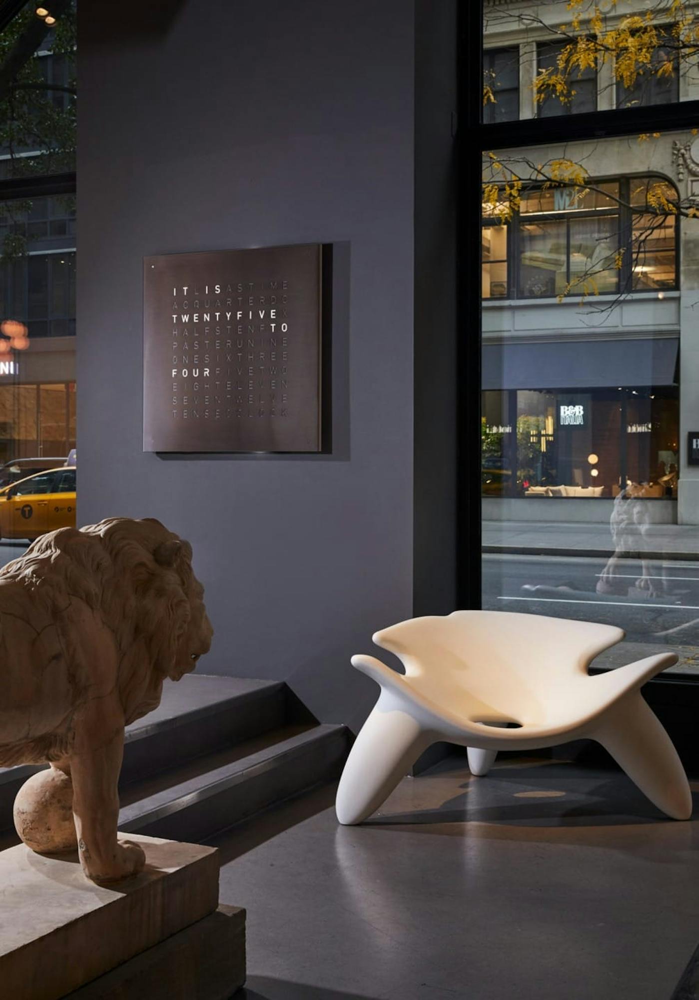 Ingrao Inc, coup de foudre, showroom’s entrance