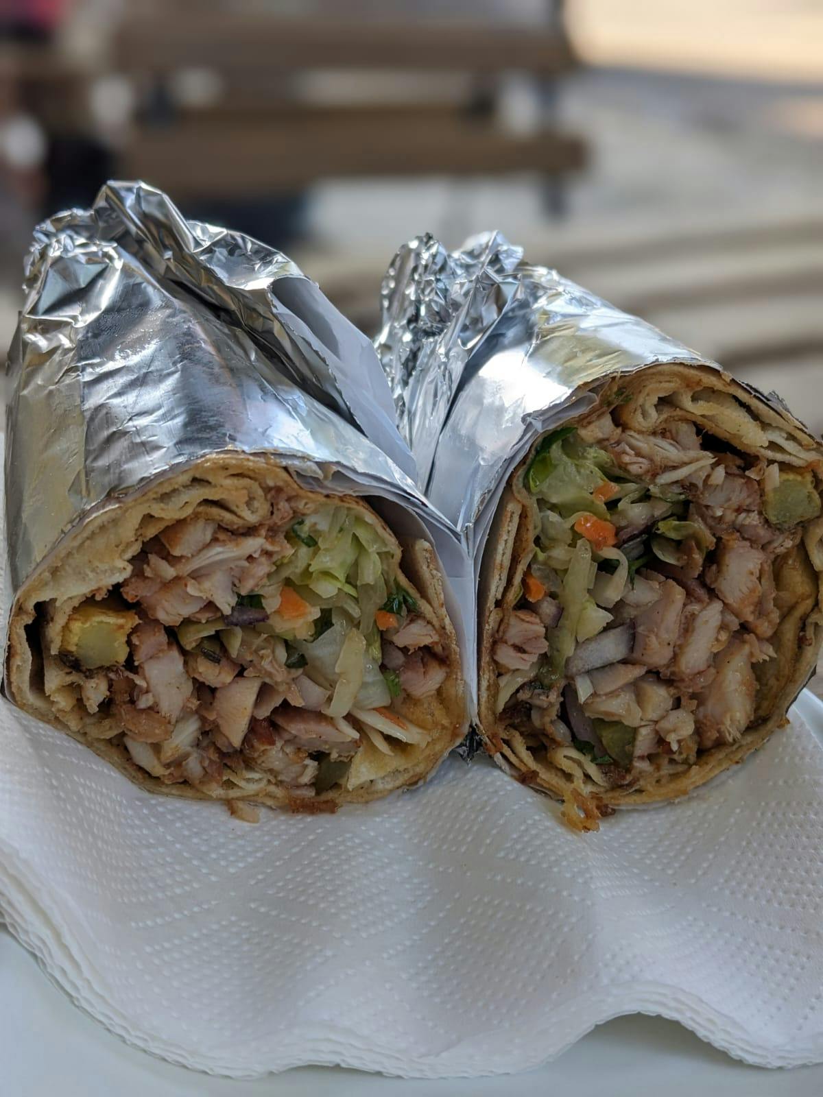 Restaurant Beirut der 70er shawarma in F-hain, Berlin