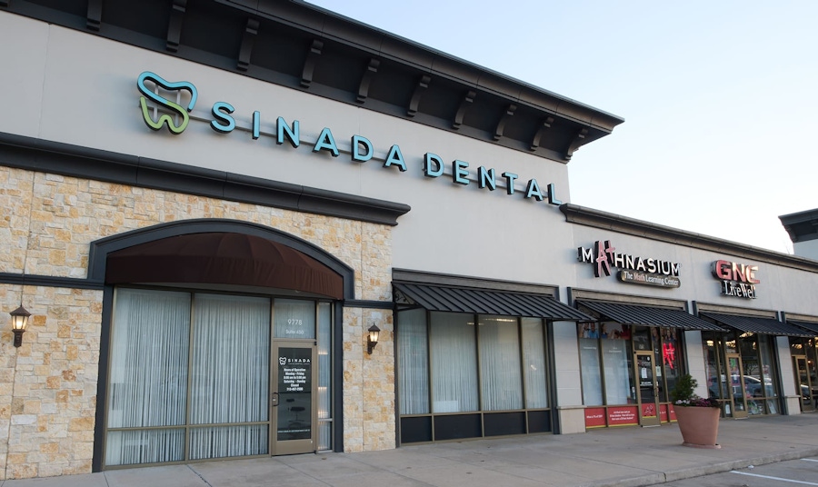 Sinada Dental building