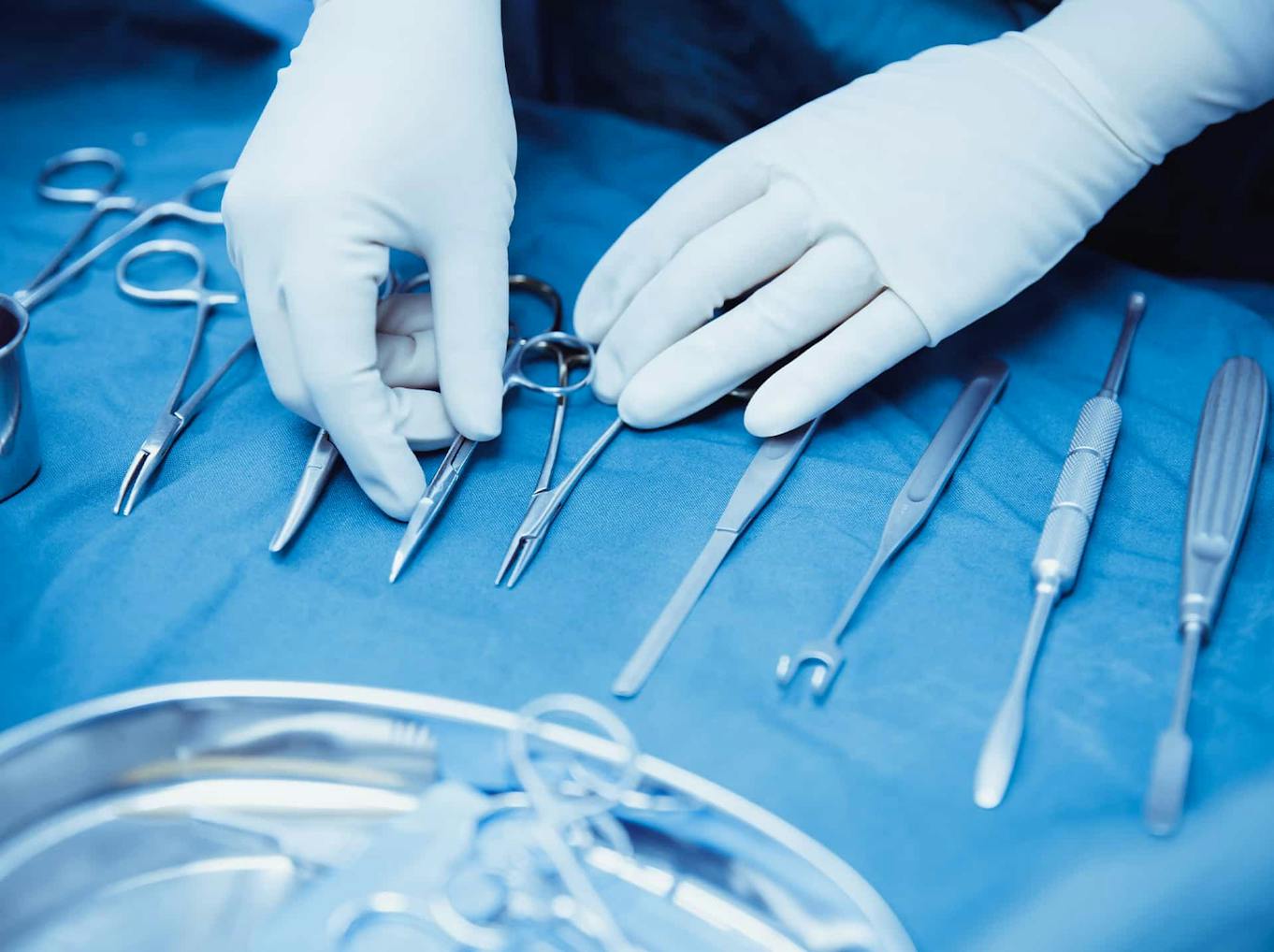 A tray of medical tools