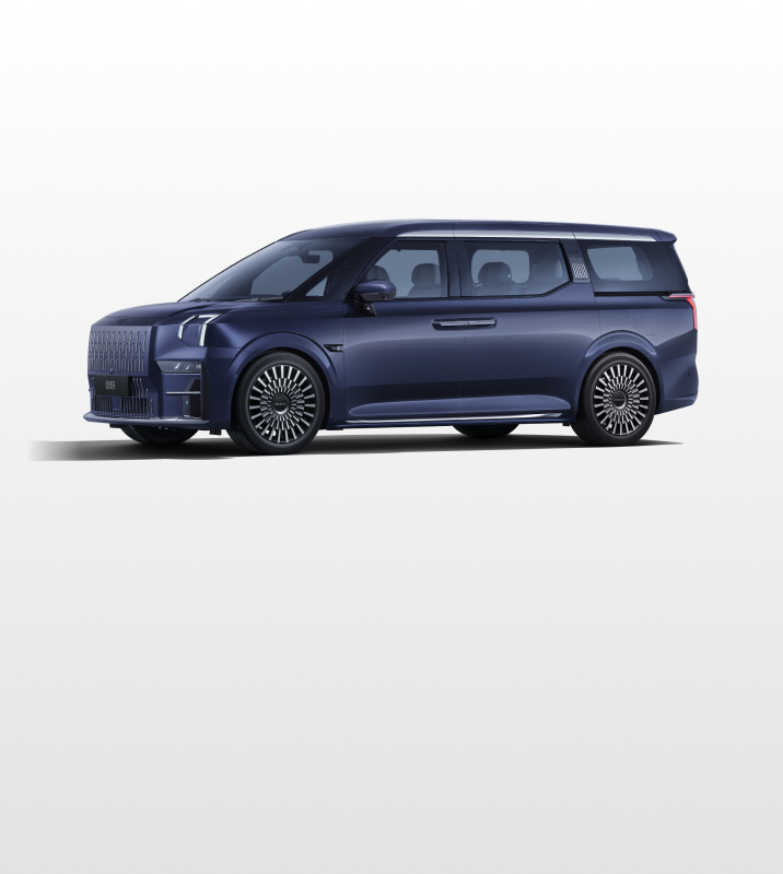 Side view of the Zeekr 009 luxury electric MPV in Electric Blue, featuring a bold grille, sleek aerodynamic design, and premium alloy wheels.