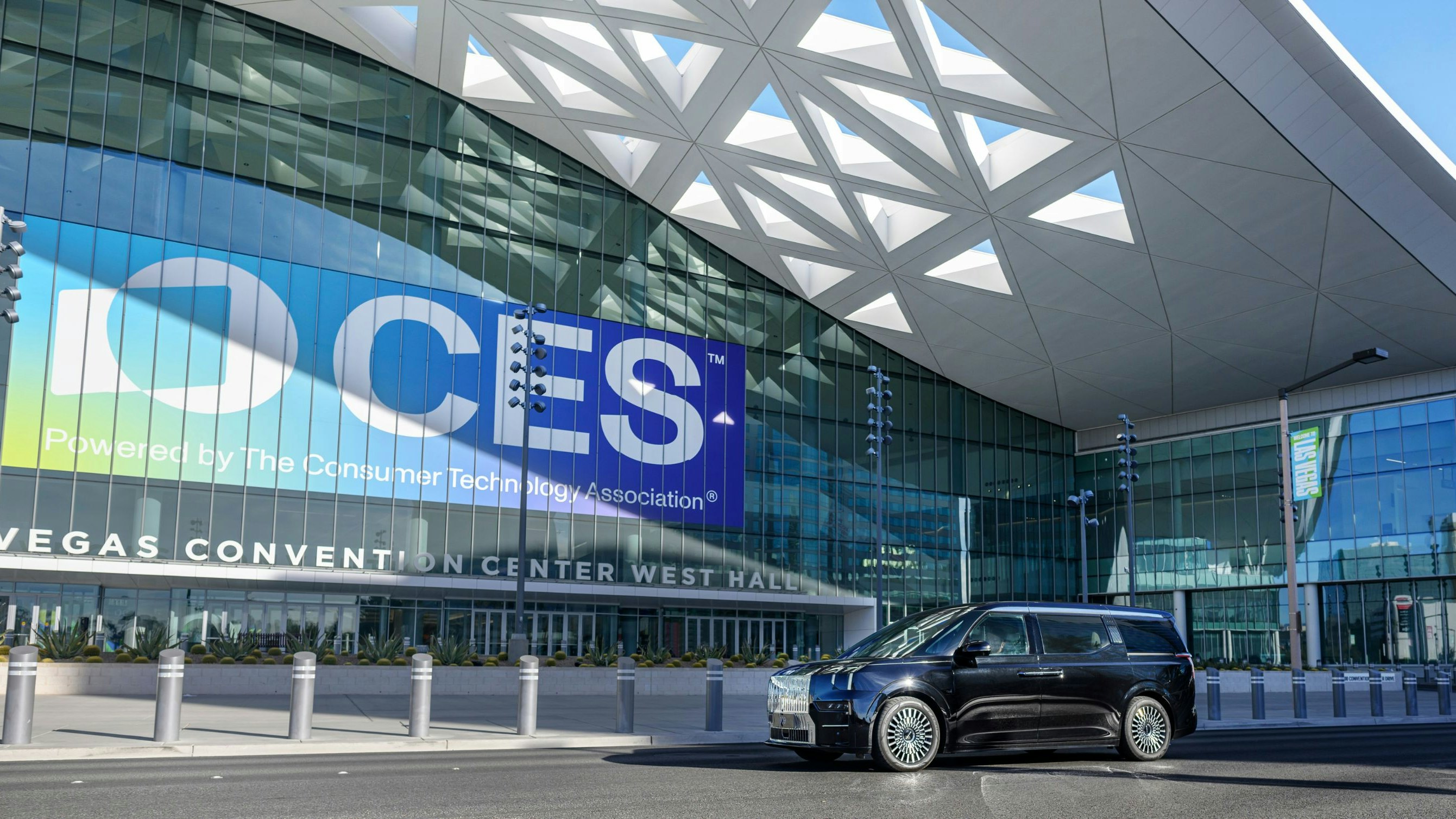 Zeekr at CES 2025: Cutting-Edge EV Tech, Qualcomm Partnership, NVIDIA ...