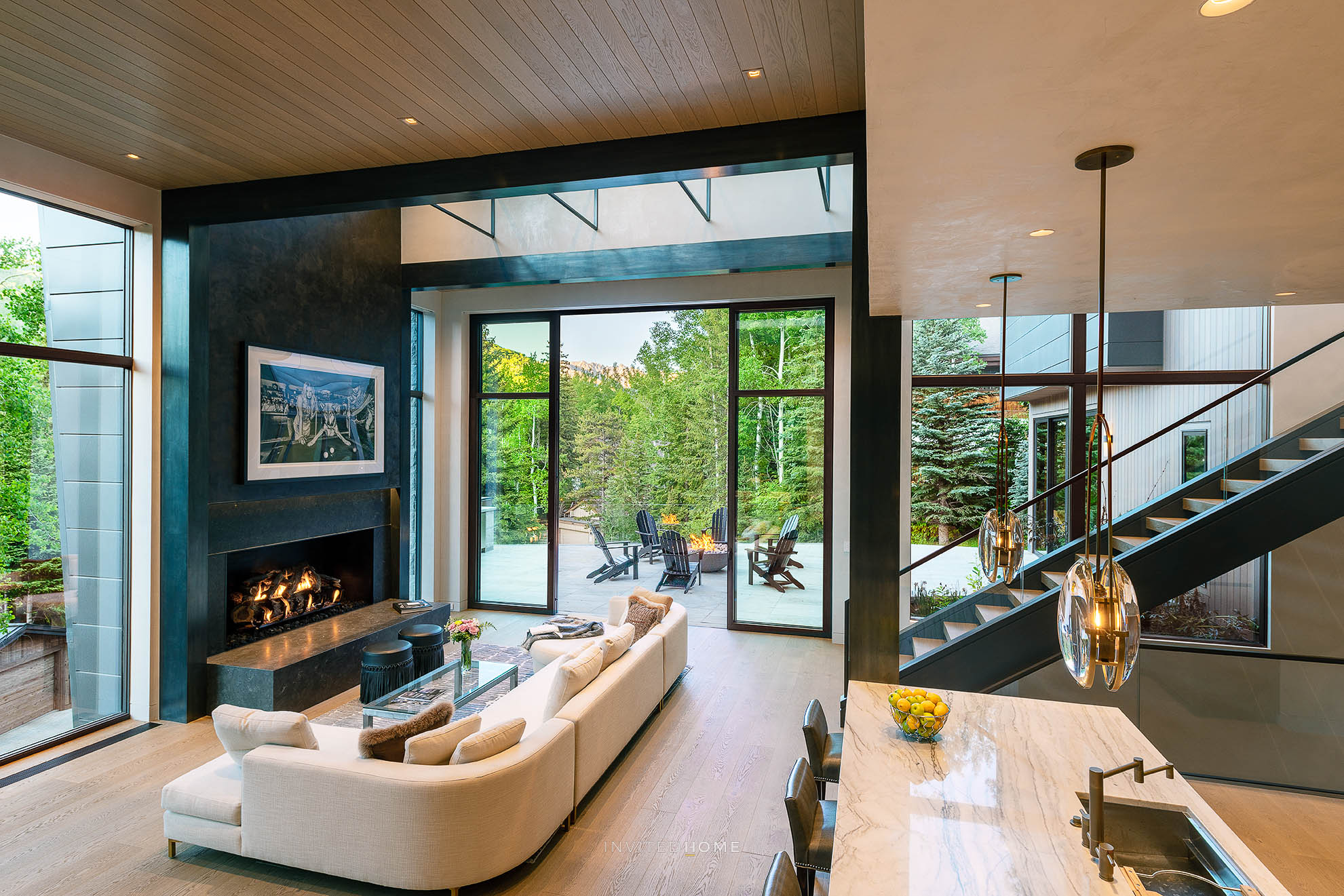 8 Extraordinary Vacation Rentals for Family Getaways