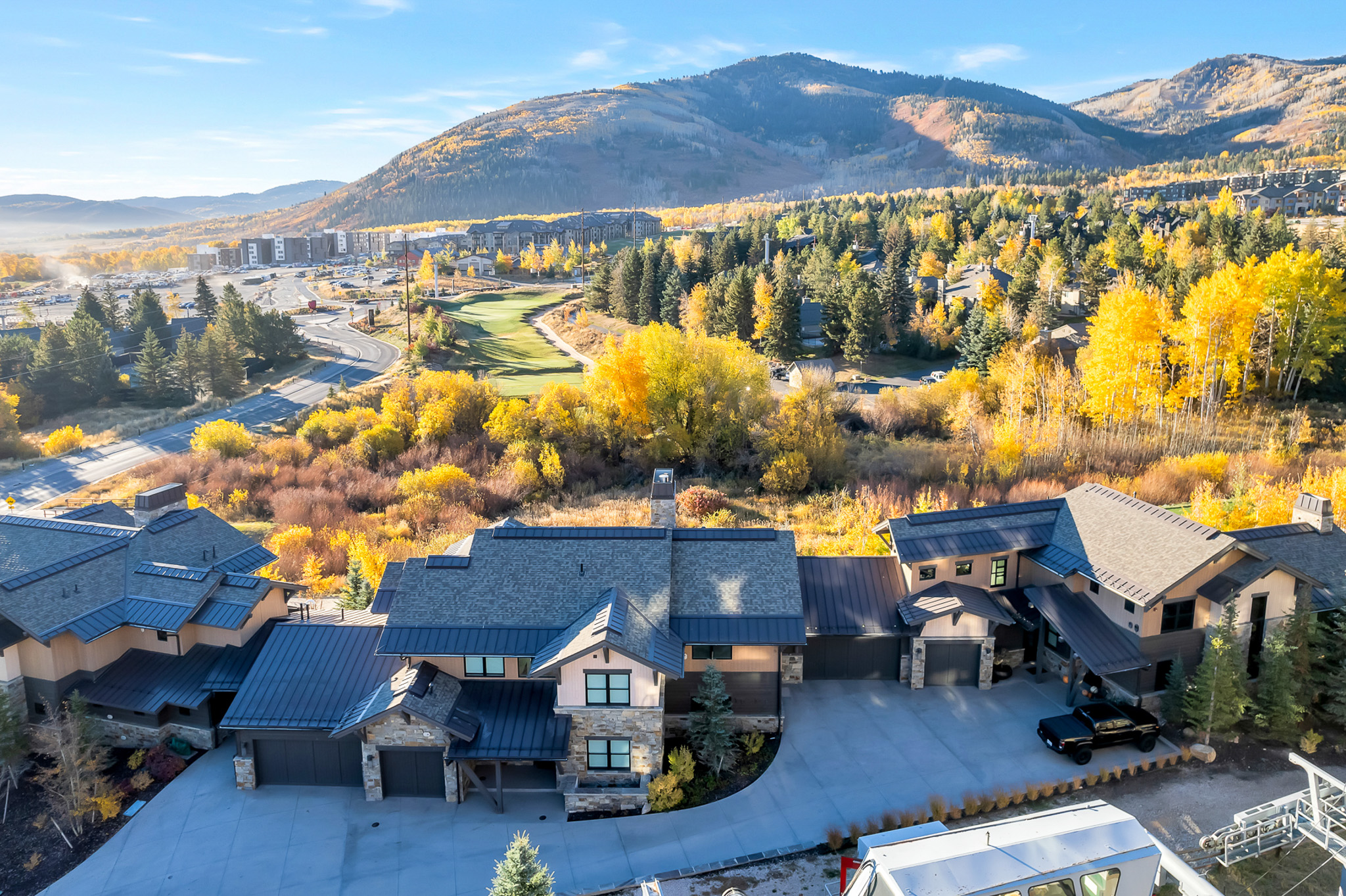 Image showcasing Luxury Mountain Vacation Homes Mammoth Luxury Rentals Luxury
