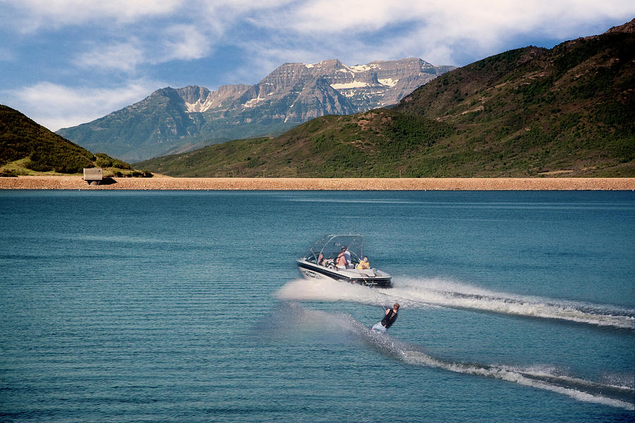 Make Waves This Summer at the Jordanelle Reservoir