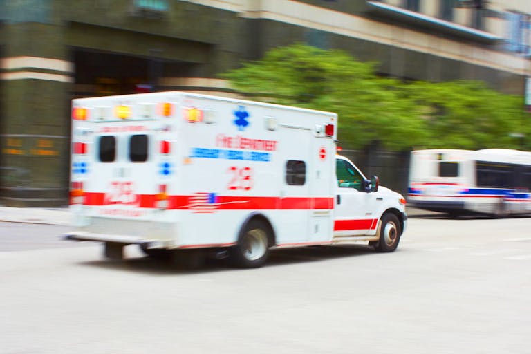 miscarrying, planned parenthood, ambulance, abortion, hospital, emergency responders