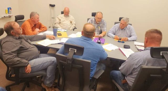 Shackelford County Judge and Commissioners voted 4-0 to pass the Sanctuary County for the Unborn ordinance. (Photo: Mark Lee Dickson) Seventh Texas county outlaws abortion and use of roads for ‘abortion trafficking’  image