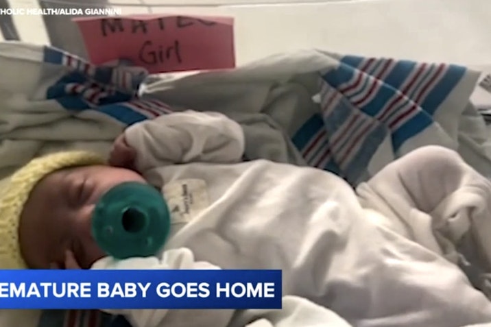 Daila preemie premature baby