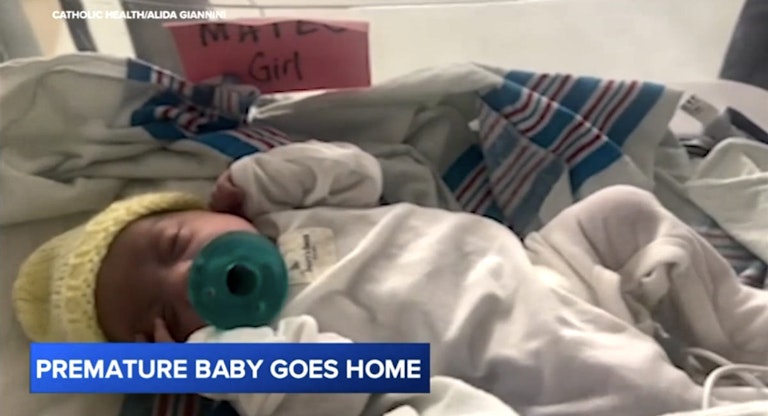 Daila preemie premature baby