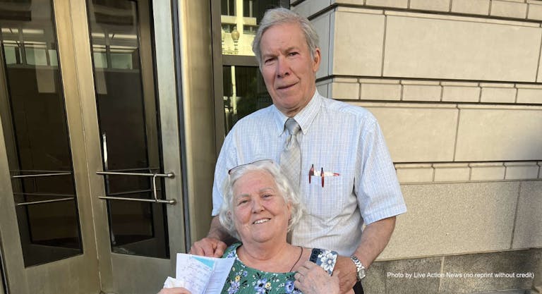 john and paulette harlow photo by Live Action News