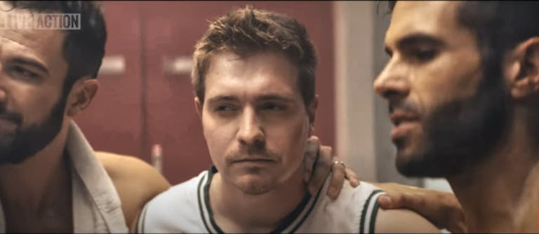 mens locker room screenshot