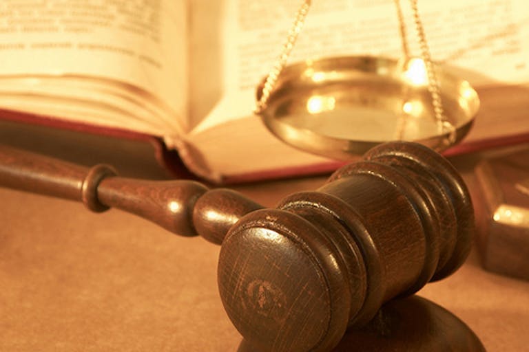 Missouri abortion law, Iowa
