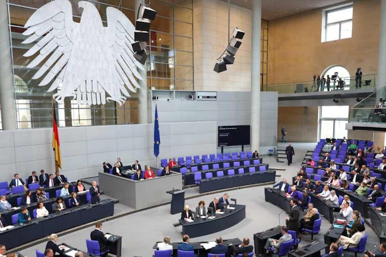 Bundestag Convenes As Coalition Seeks Budget Agreement