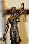 scale justice