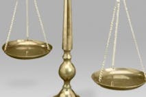 scale justice