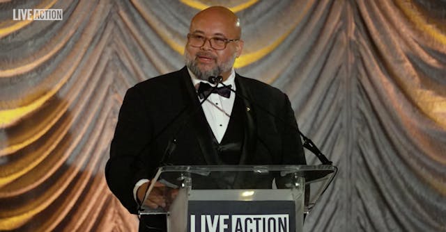 Steventhen Holland accepts his Life Award at the 2024 Live Action Gala (Screenshot: Live Action)