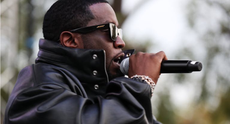Sean “Diddy” Combs Fulfills $1 Million Pledge To Howard University At Howard Homecoming – Yardfest