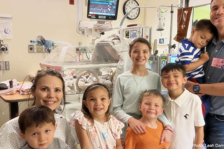 Leah Darrow family (Facebook)