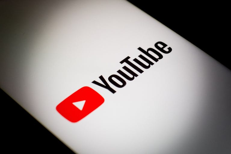 Logo Photo Illustration