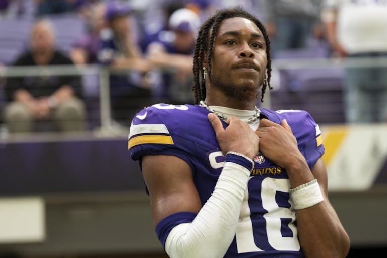 Los Angeles Chargers v Minnesota Vikings