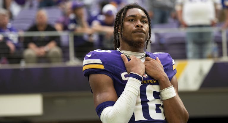 Los Angeles Chargers v Minnesota Vikings