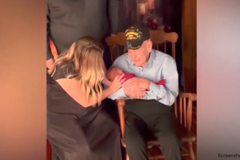 WWII veteran meets great great grandchild