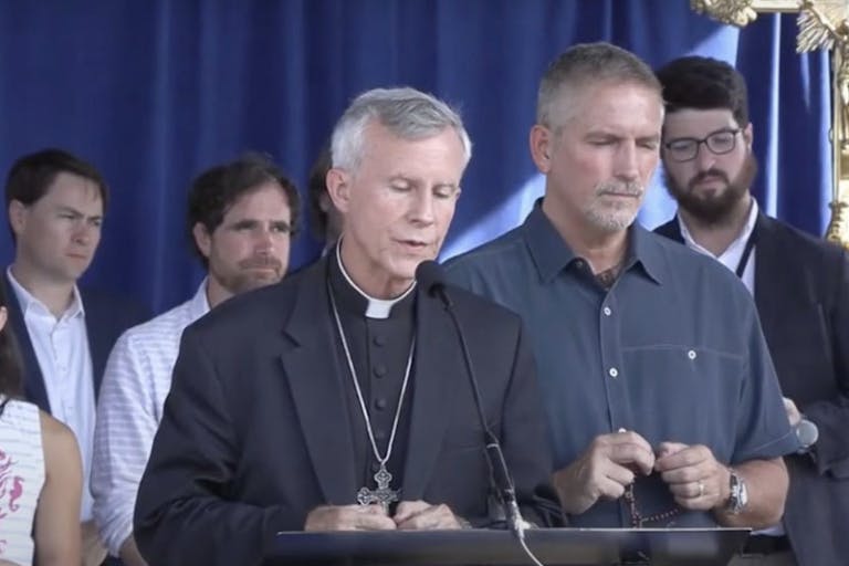 jim caviezel at OH prayer rally