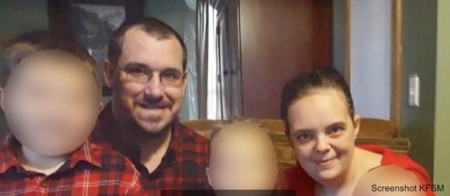 Ashley Bush (right) and family (Screenshot: KFSM)
