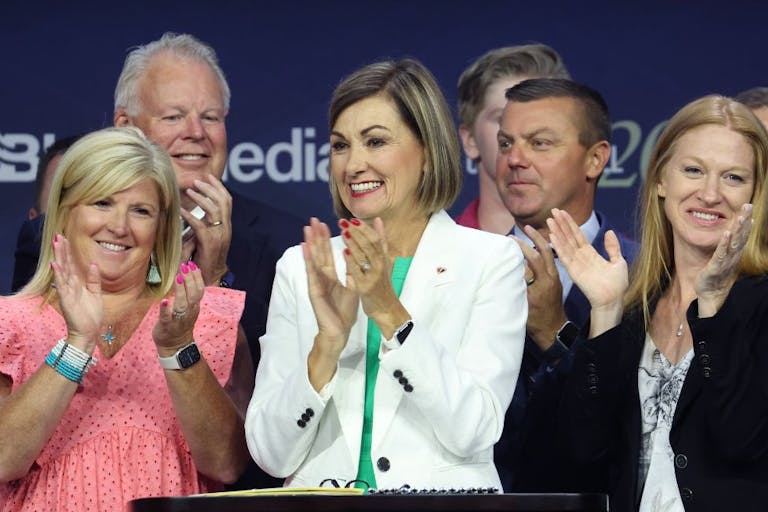 heartbeat bill, Iowa, Kim Reynolds