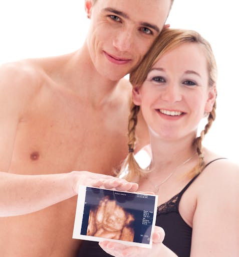Men should be there to help raise their child.