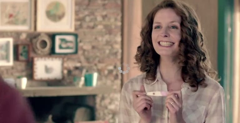 Coca-Cola ad, parent, pregnancy, mother