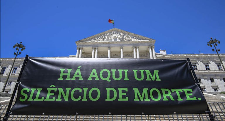 “Silent demonstration” Against The Legalization Of Euthanasia In Portugal