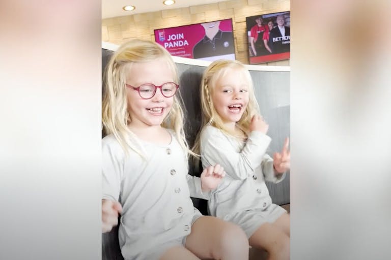 twins TTTS saved sister screenshot