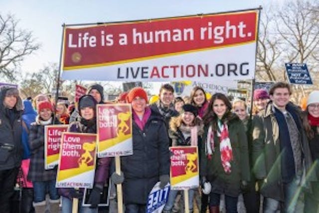 Laura reunited with the Live Action team, post-internship, at the D.C. March for Life. MFL2