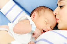 baby-mom-blue