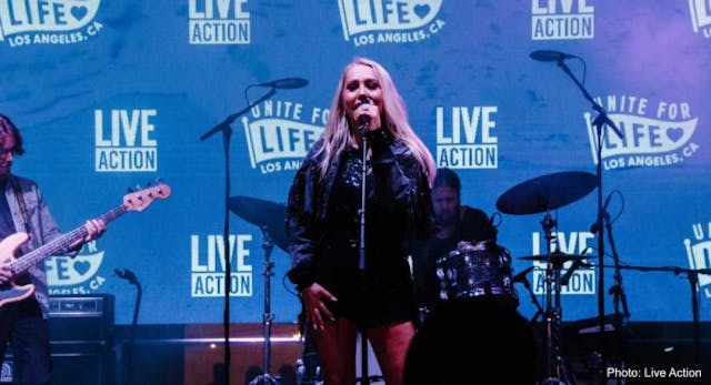 RaeLynn (Photo: Live Action)